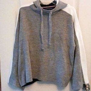 tommy hilfiger womens wide sleeve colorblock hoodie/sweater. size large